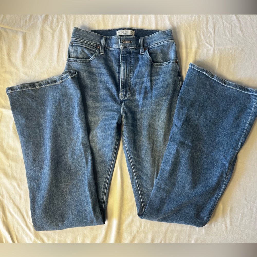 Abercrombie & Fitch Ultra High Rise Stretch Flare Jeans